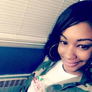 Meet your Posher, Jasmine